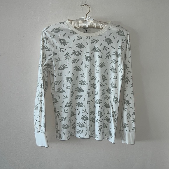 Petit Lem Holiday Pajama Set Size M Laurel Leaf Berry Print Organic Cotton - Picture 1 of 14